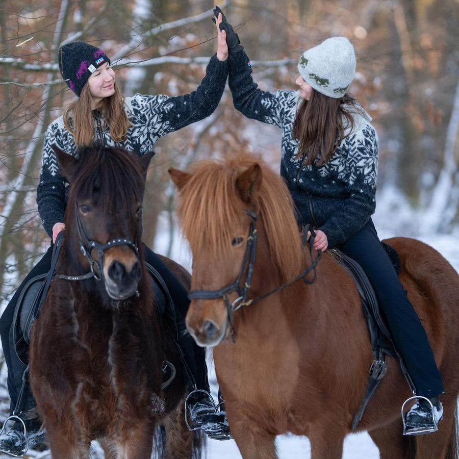 Strickjacke Islandwolle Kidka HGG